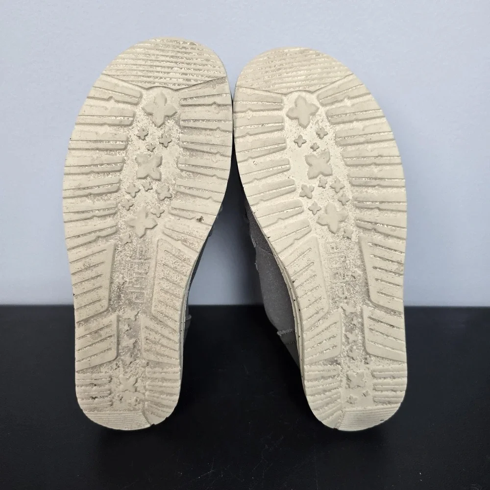 Hey Dude Boots Womens‎ Size 7 Coffee Lea Suede Chukka Ankle Casual Comfort Shoes